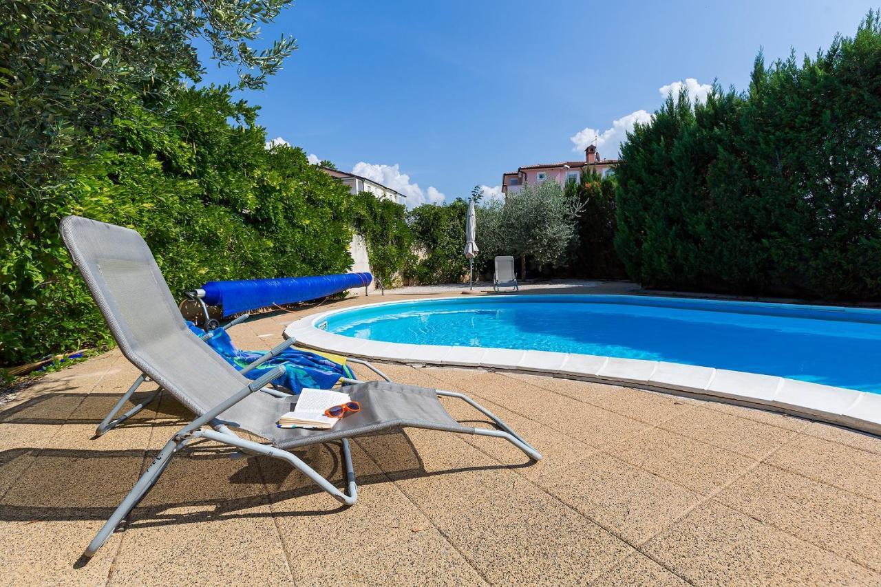 Apartments With A Swimming Pool Novigrad - 7078 Dış mekan fotoğraf